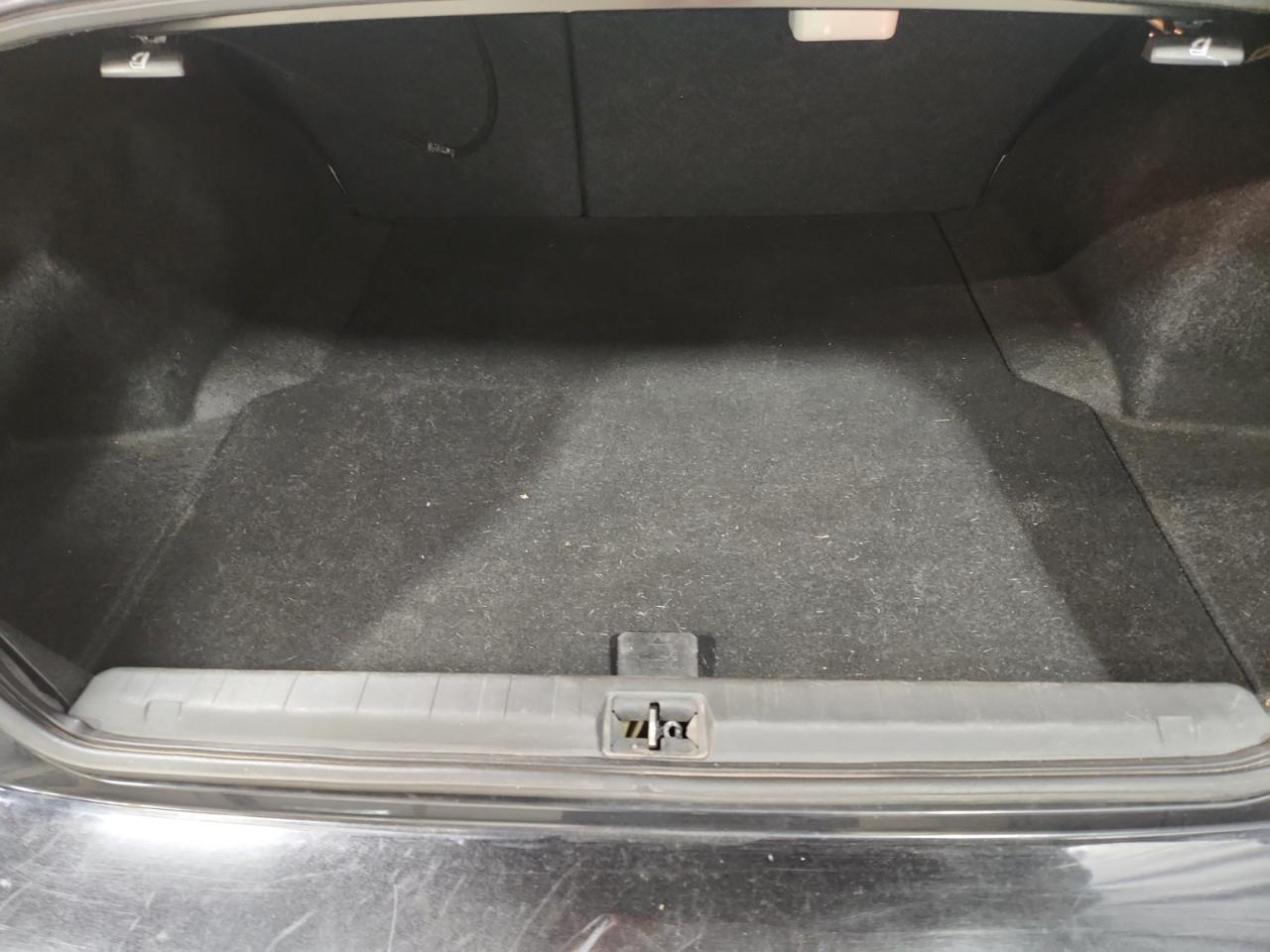 Subaru Legacy 2.5i Premium 2012