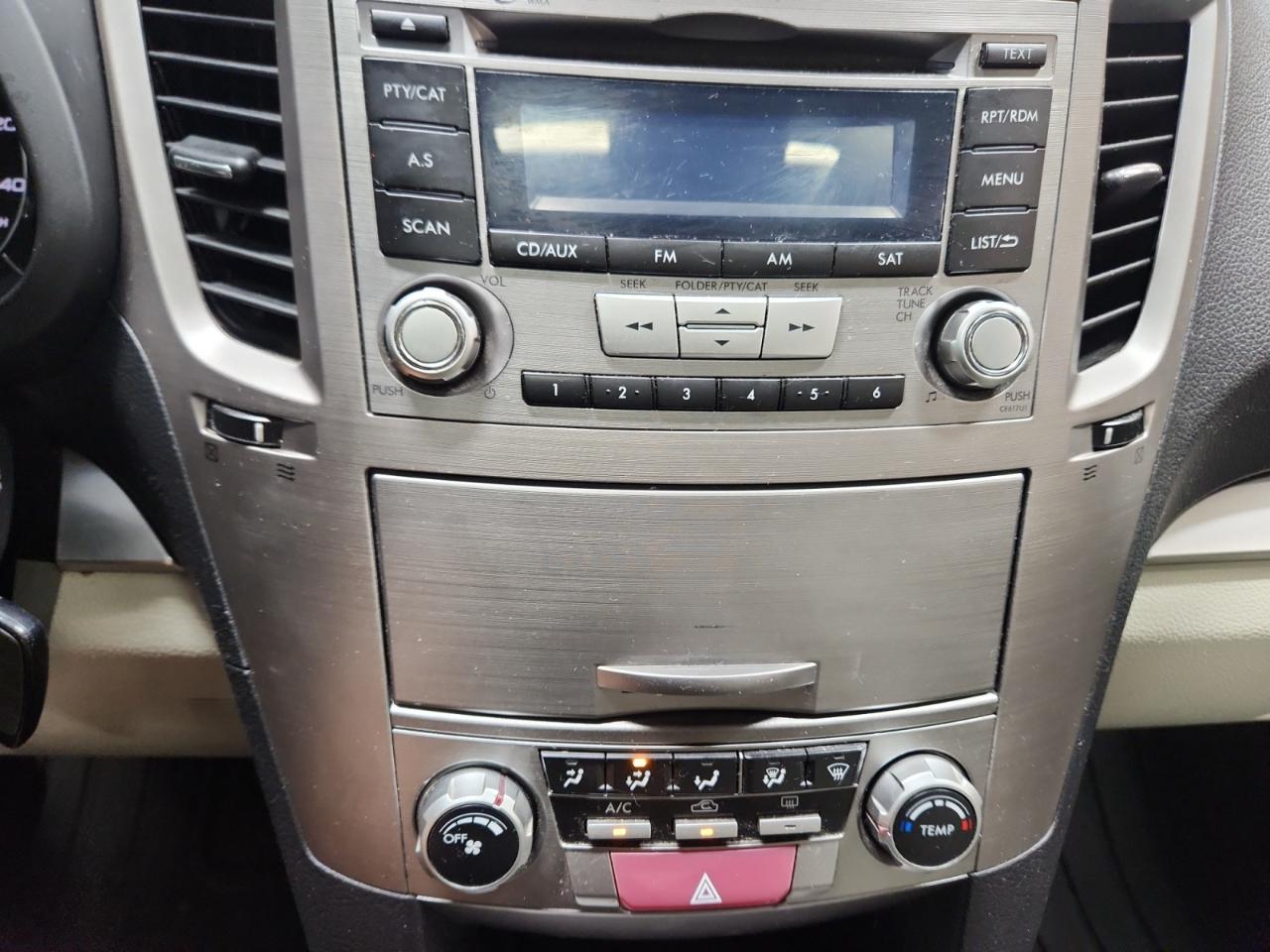 Subaru Legacy 2.5i Premium 2012