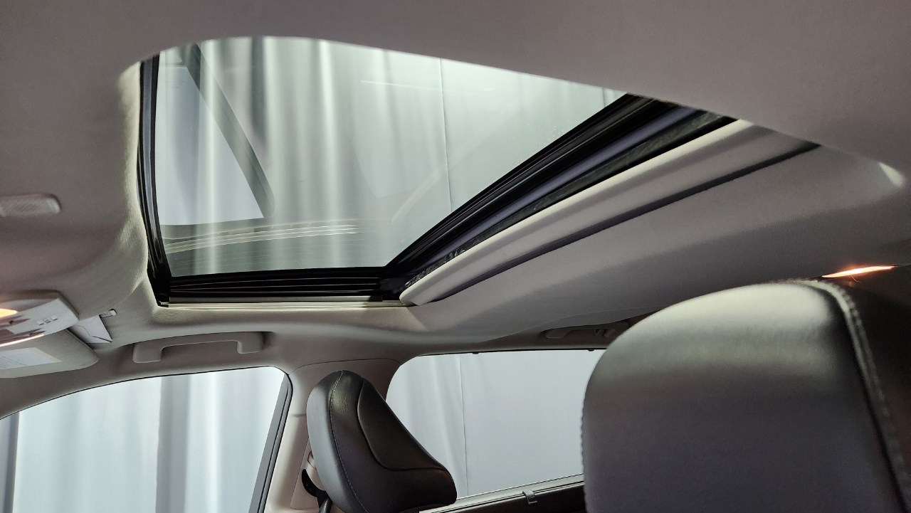 Toyota Highlander Hybrid Limited AWD 2023 Toyota Highlander Hybrid Limited AWD 2023