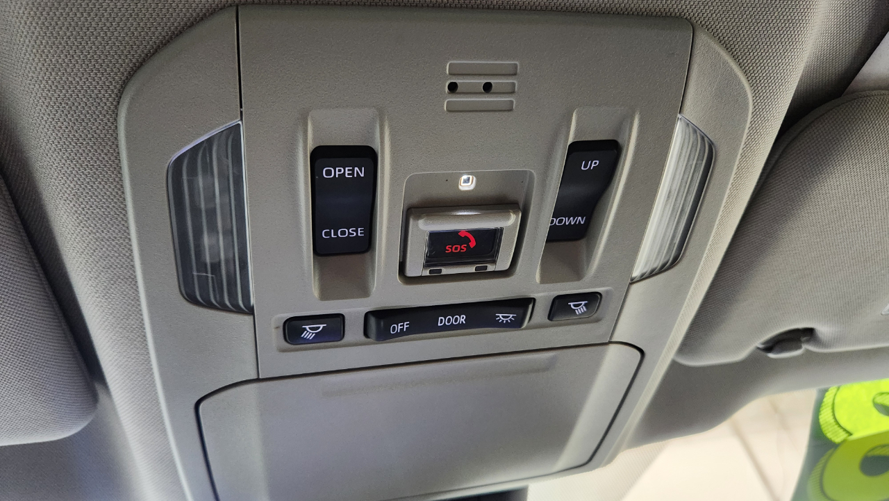 Toyota Highlander Hybrid Limited AWD 2023 Toyota Highlander Hybrid Limited AWD 2023