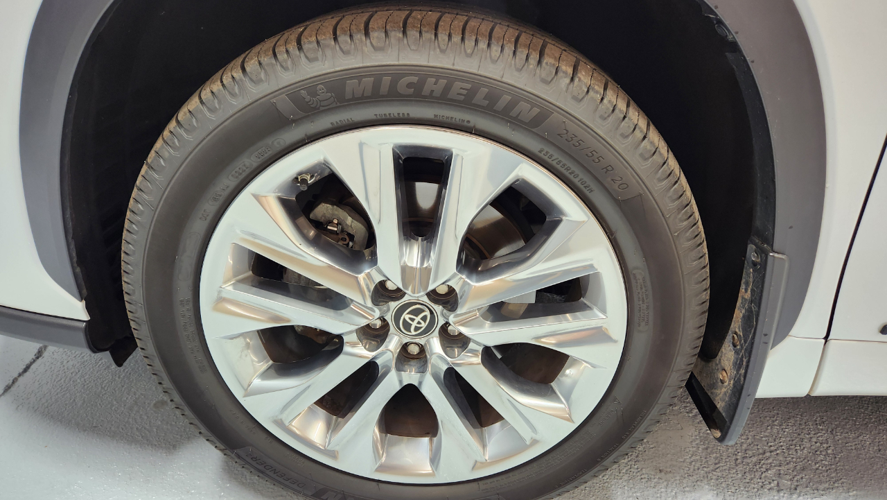 Toyota Highlander Hybrid Limited AWD 2023 Toyota Highlander Hybrid Limited AWD 2023