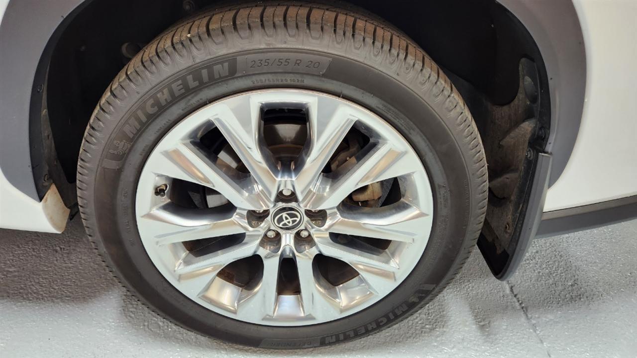 Toyota Highlander Hybrid Limited AWD 2023