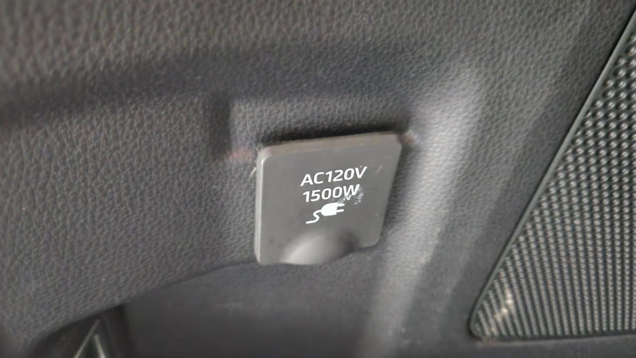 Toyota Highlander Hybrid Limited AWD 2023