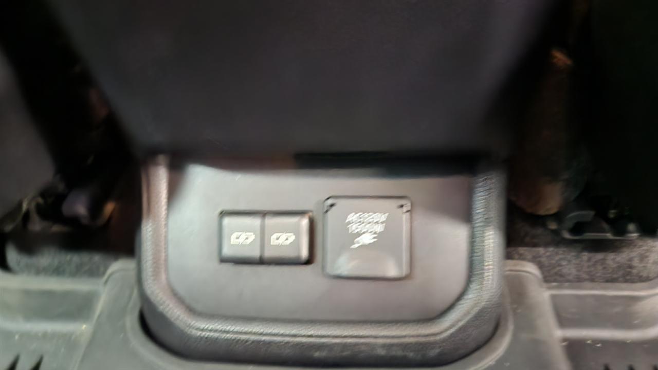 Toyota Highlander Hybrid Limited AWD 2023