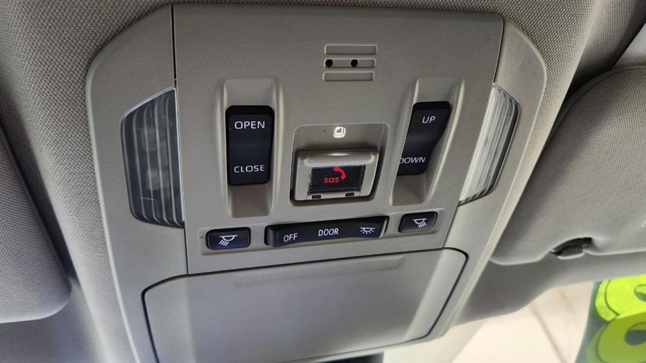 Toyota Highlander Hybrid Limited AWD 2023