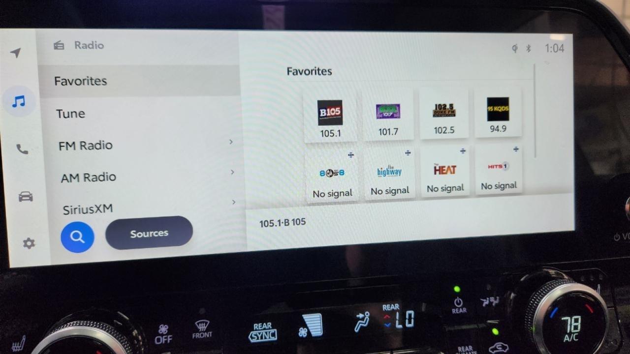 Toyota Highlander Hybrid Limited AWD 2023