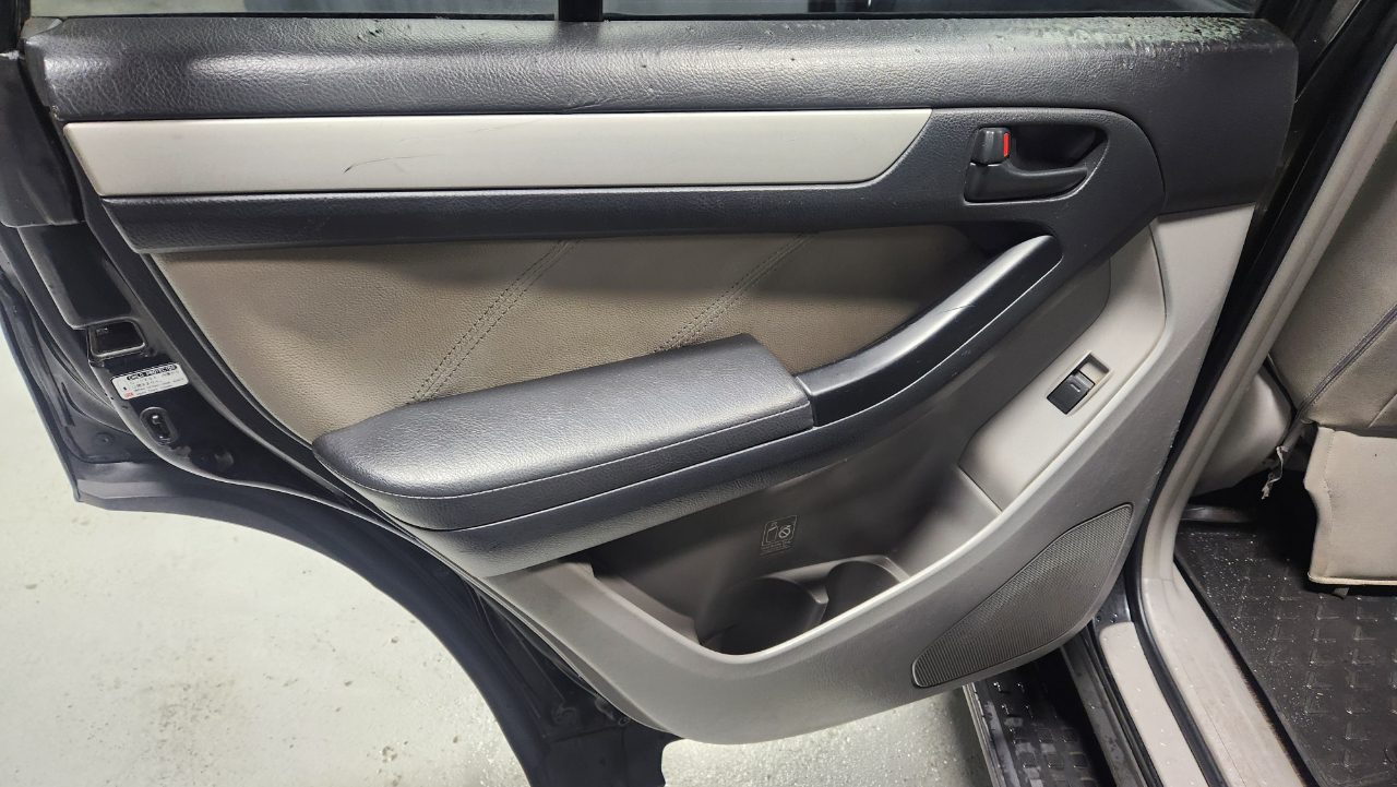 Toyota 4Runner SR5 2WD 2006