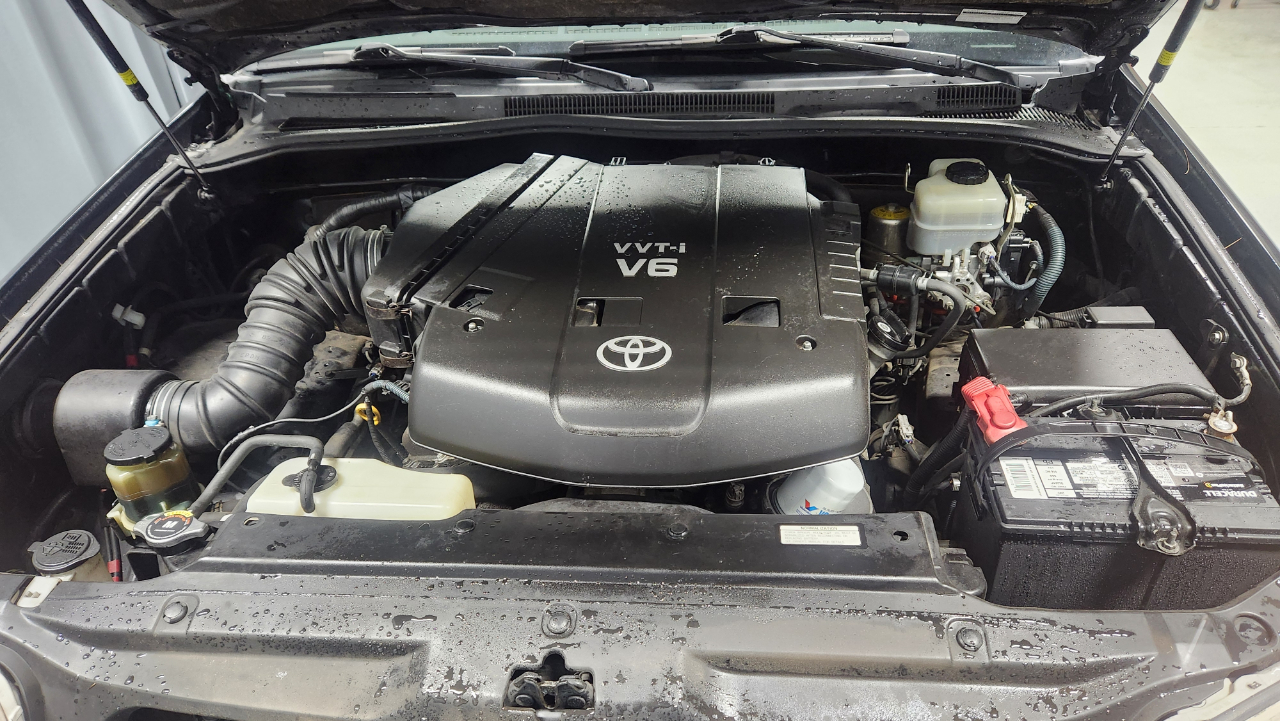 Toyota 4Runner SR5 2WD 2006