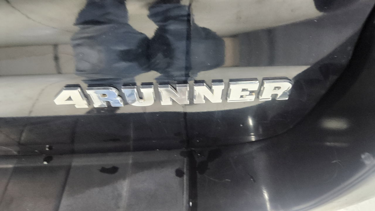 Toyota 4Runner SR5 2WD 2006