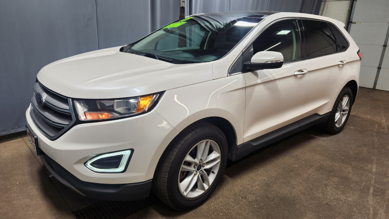 2017 Ford Edge SEL photo 16