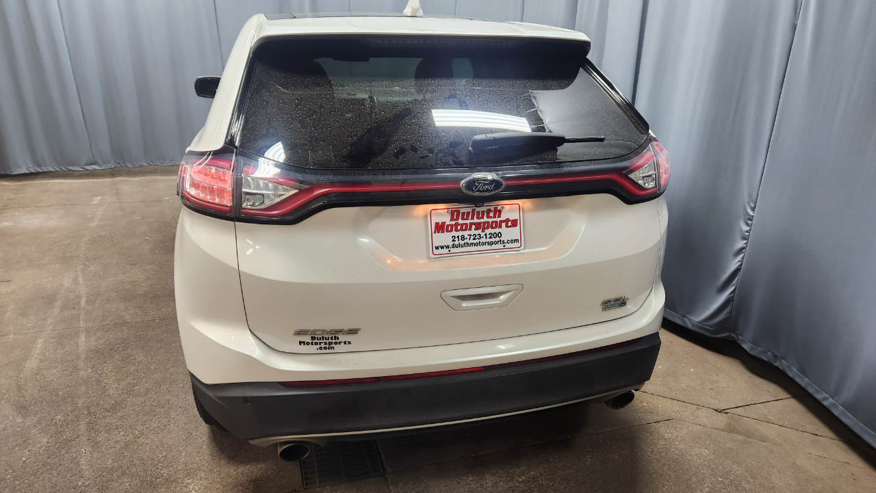 2017 Ford Edge SEL photo 24