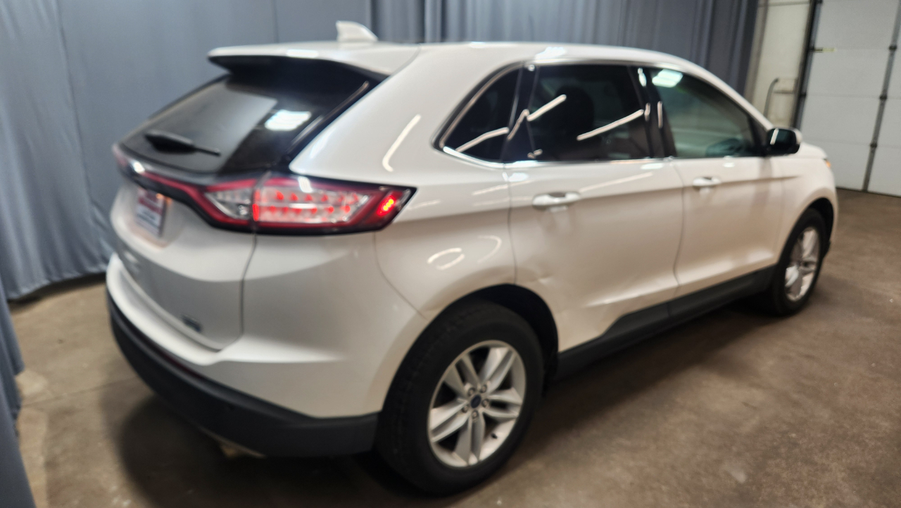 2017 Ford Edge SEL photo 33