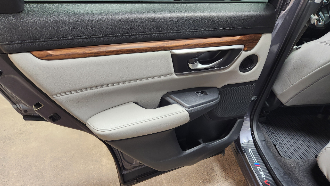 2017 Honda CR-V EX-L photo 12