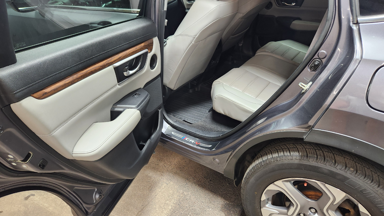 2017 Honda CR-V EX-L photo 14