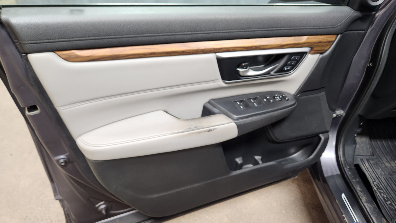 2017 Honda CR-V EX-L photo 17