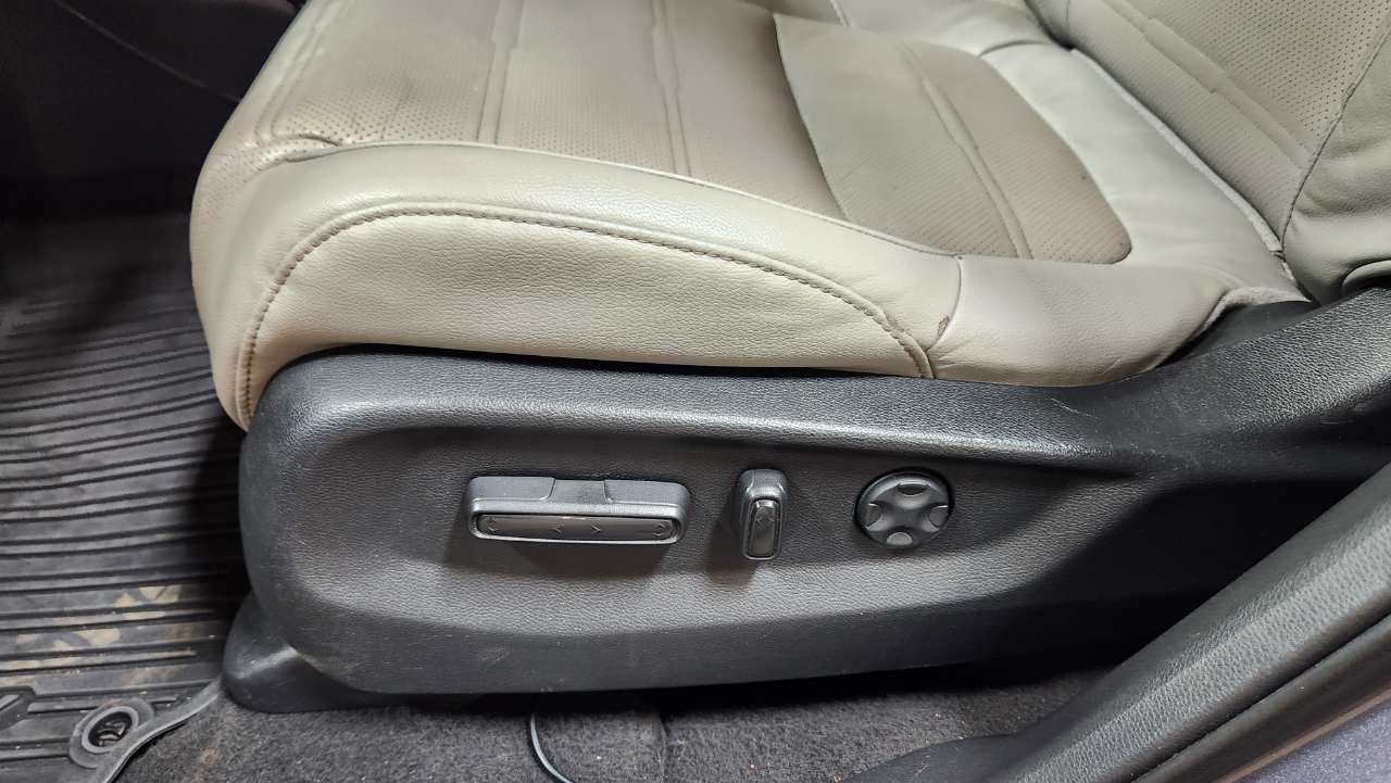 2017 Honda CR-V EX-L photo 20