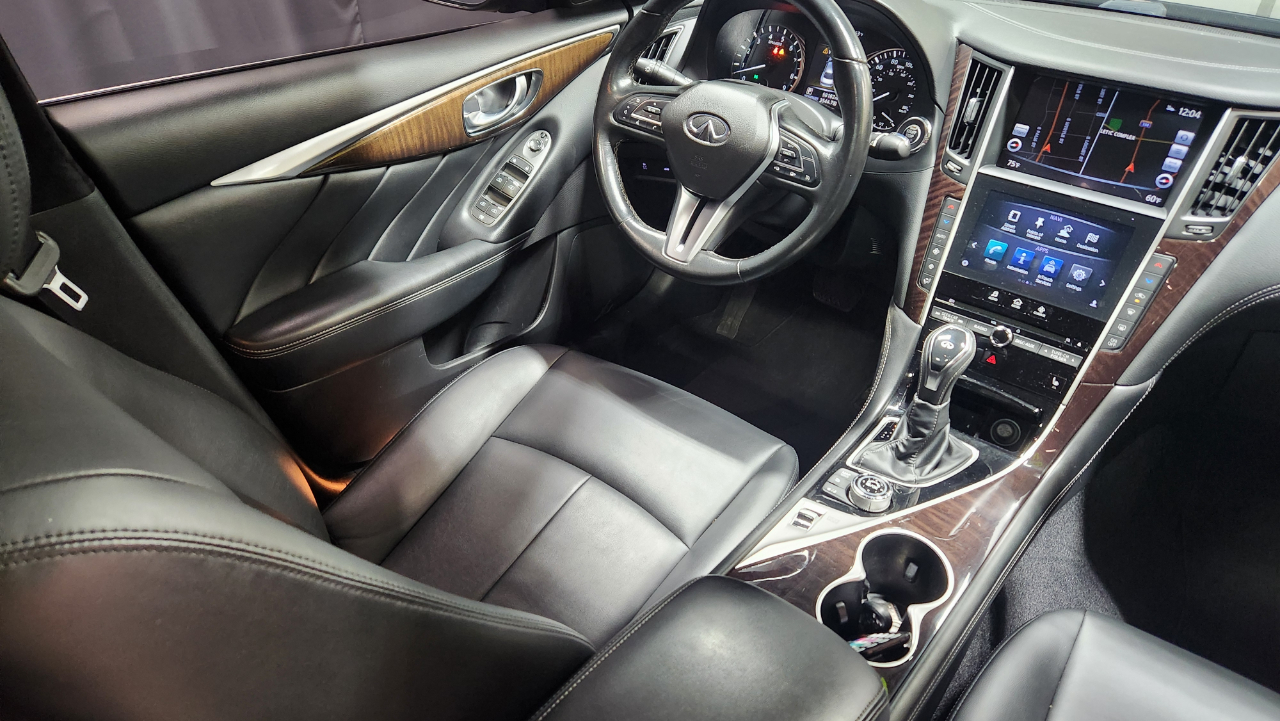 2019 Infiniti Q50 3.0t LUXE AWD photo 33