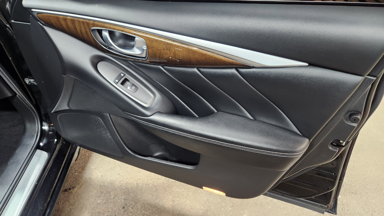 2019 Infiniti Q50 3.0t LUXE AWD photo 36