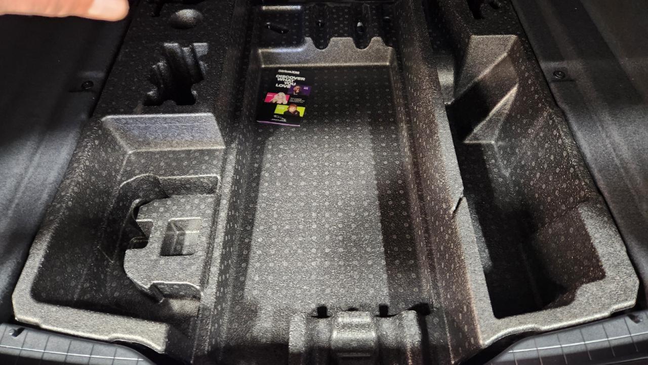 Jaguar F-Pace P400 R-Dynamic S 2025