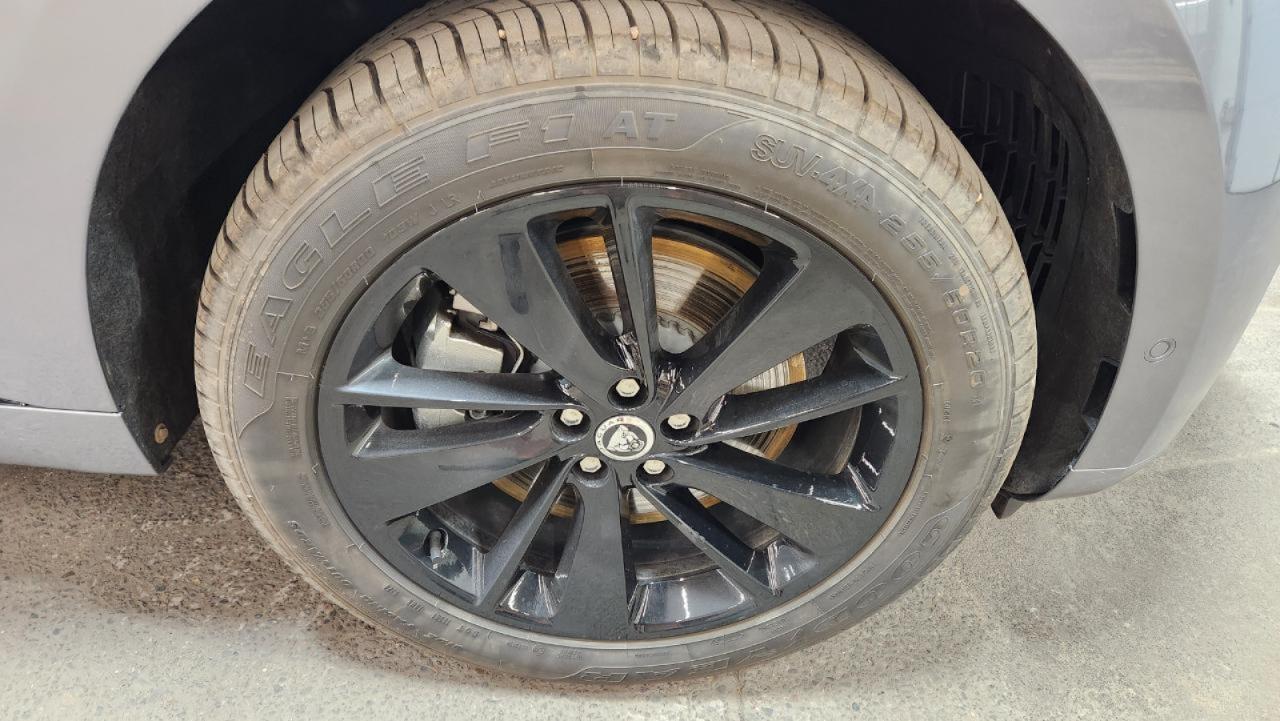 Jaguar F-Pace P400 R-Dynamic S 2025