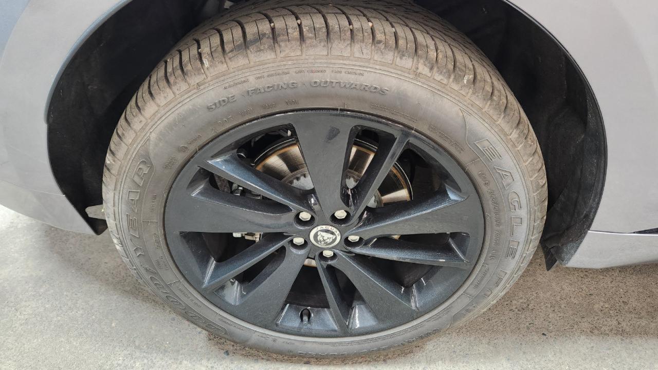 Jaguar F-Pace P400 R-Dynamic S 2025