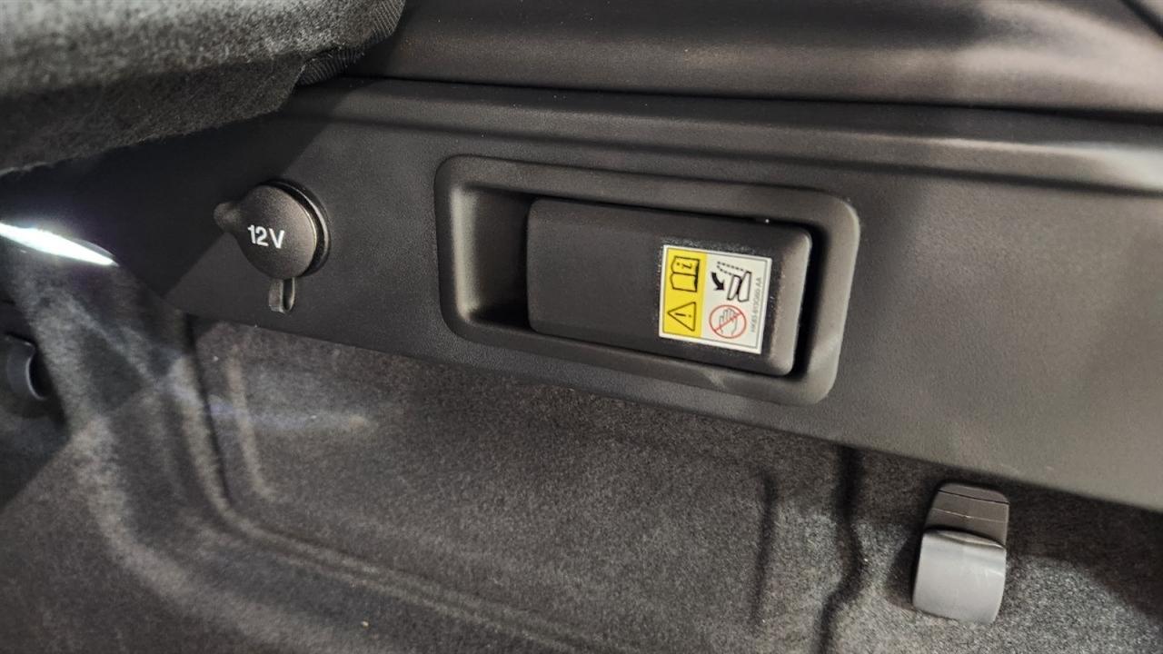 Jaguar F-Pace P400 R-Dynamic S 2025