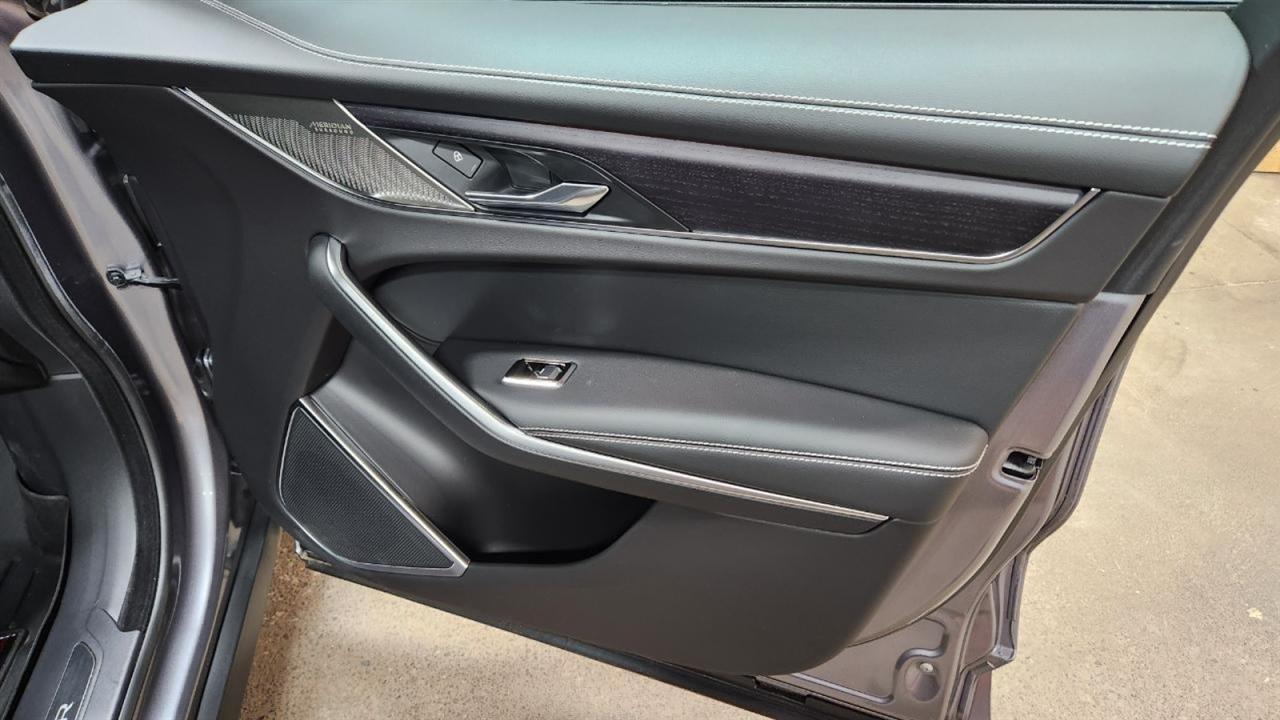 Jaguar F-Pace P400 R-Dynamic S 2025