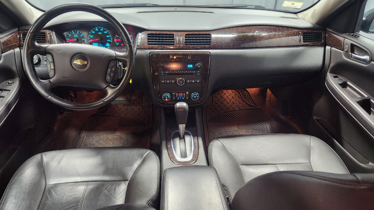 2014 Chevrolet Impala Limited LTZ Fleet photo 2