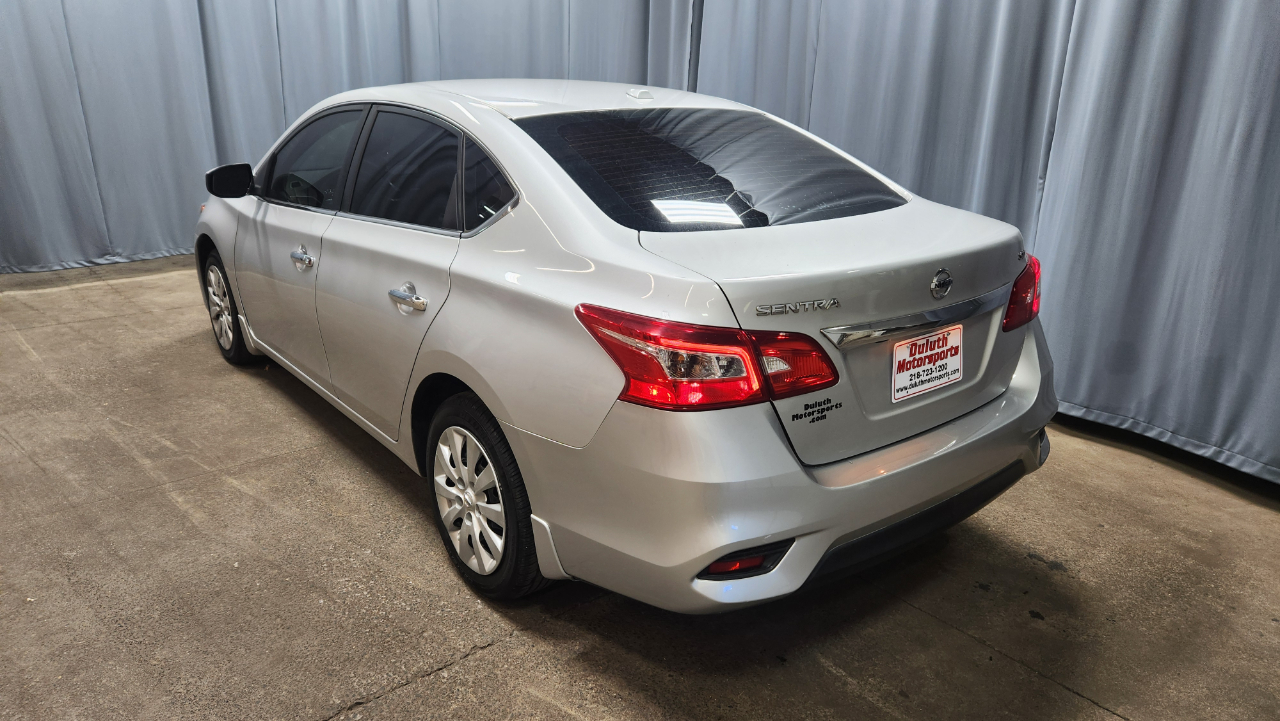 2017 Nissan Sentra SV photo 8