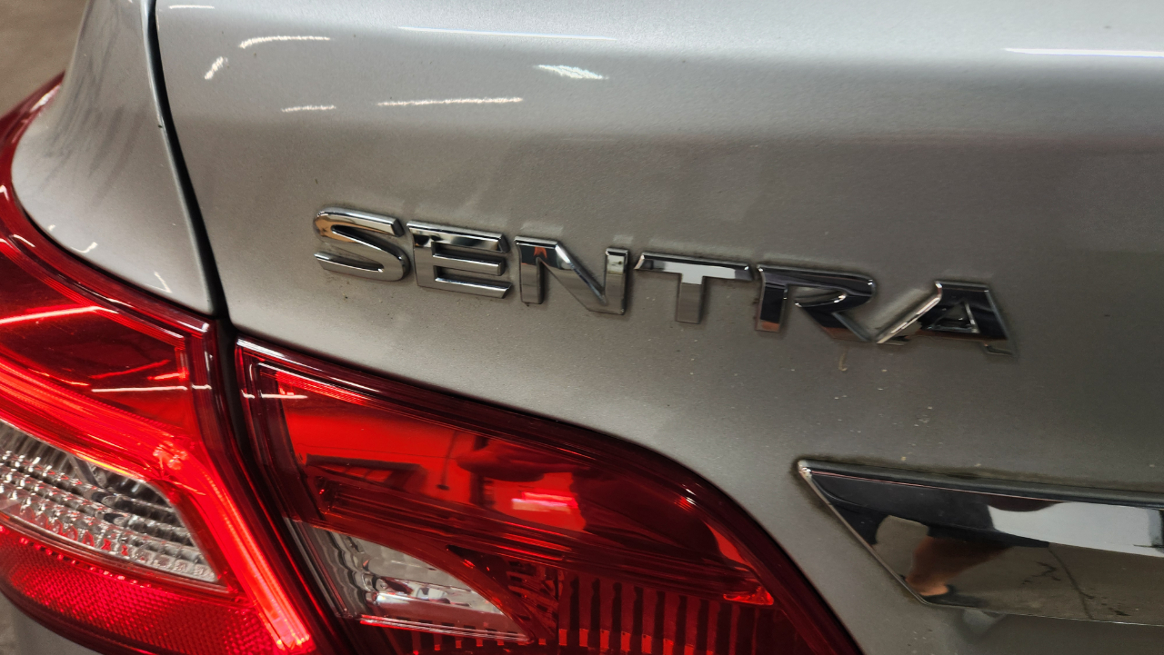 2017 Nissan Sentra SV photo 43