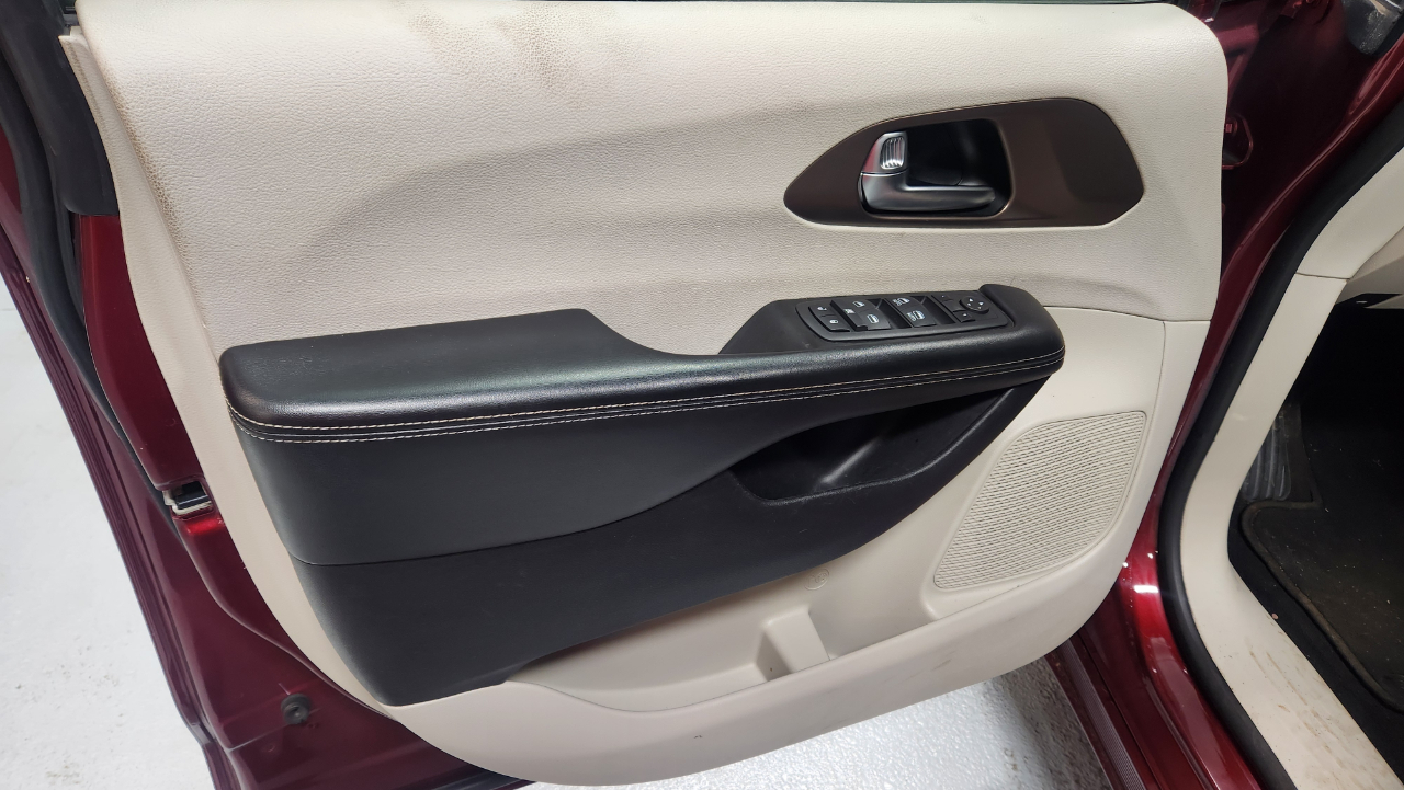 Chrysler Voyager LXI 2021 Chrysler Voyager LXI 2021