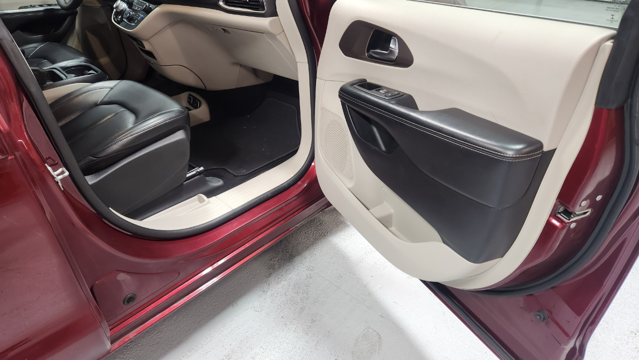 Chrysler Voyager LXI 2021 Chrysler Voyager LXI 2021