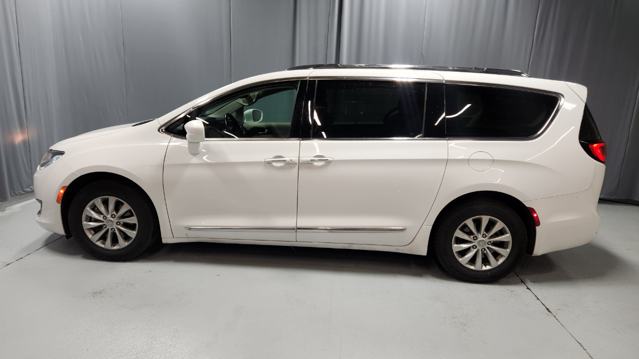 Chrysler Pacifica Touring-L 2019 Chrysler Pacifica Touring-L 2019
