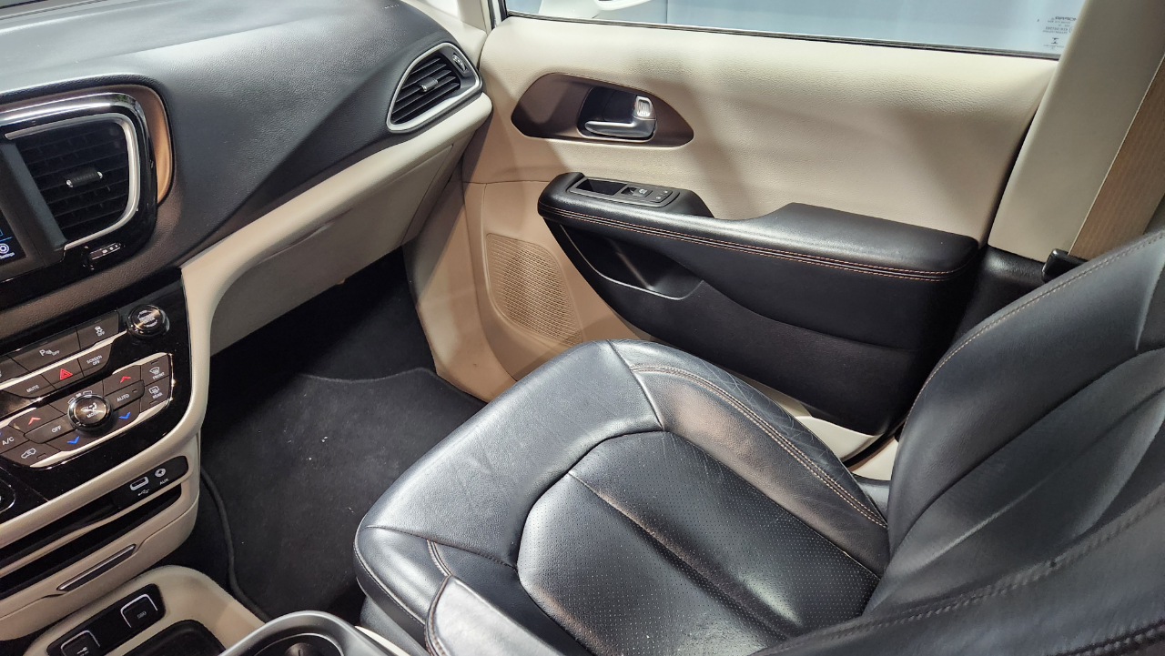 Chrysler Pacifica Touring-L 2019 Chrysler Pacifica Touring-L 2019