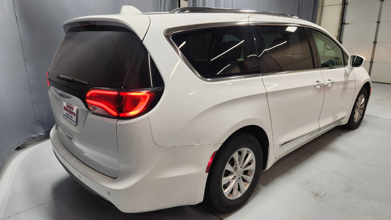Chrysler Pacifica Touring-L 2019 Chrysler Pacifica Touring-L 2019
