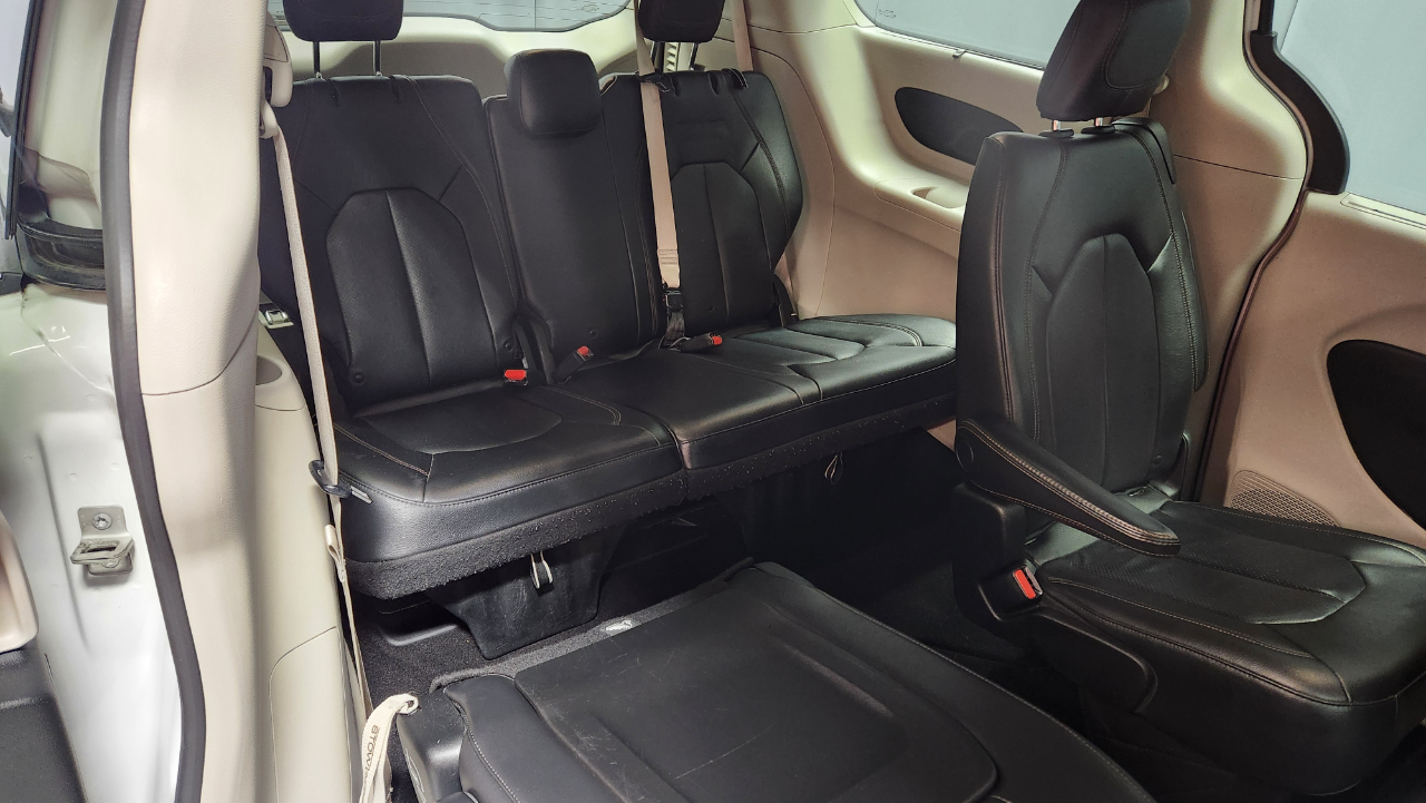 Chrysler Pacifica Touring-L 2019 Chrysler Pacifica Touring-L 2019