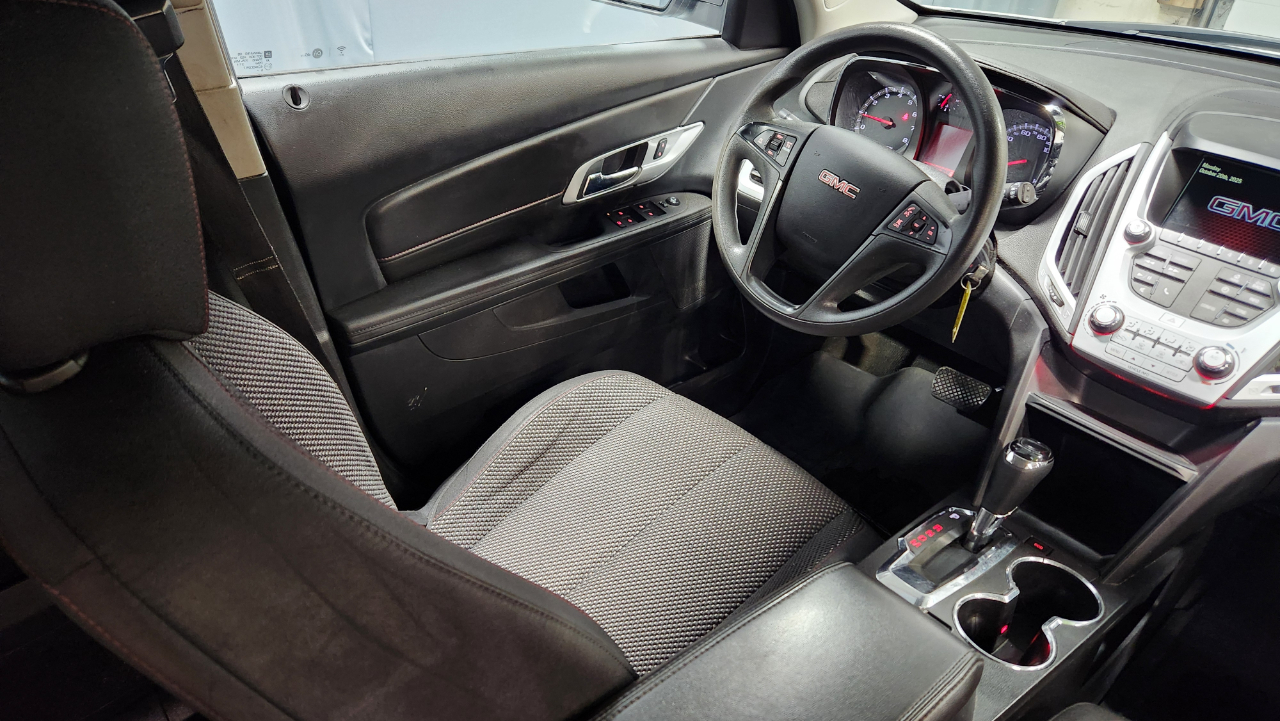 GMC Terrain SLE1 AWD 2017 GMC Terrain SLE1 AWD 2017