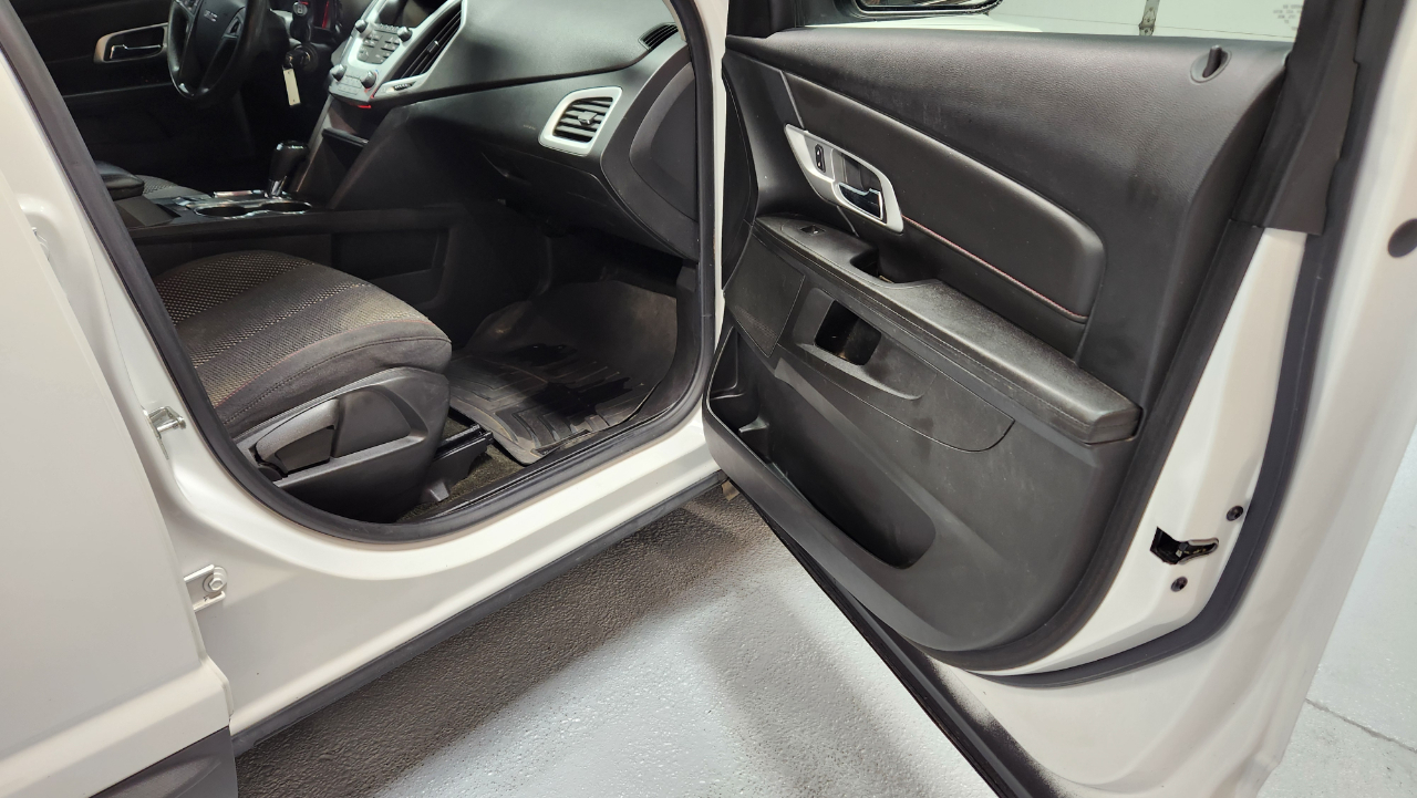 GMC Terrain SLE1 AWD 2017 GMC Terrain SLE1 AWD 2017