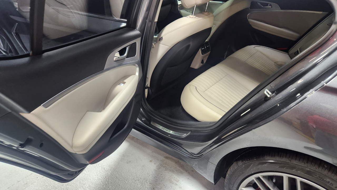 Genesis G70  2019 Genesis G70  2019