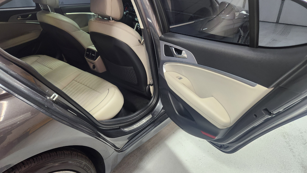 Genesis G70  2019 Genesis G70  2019