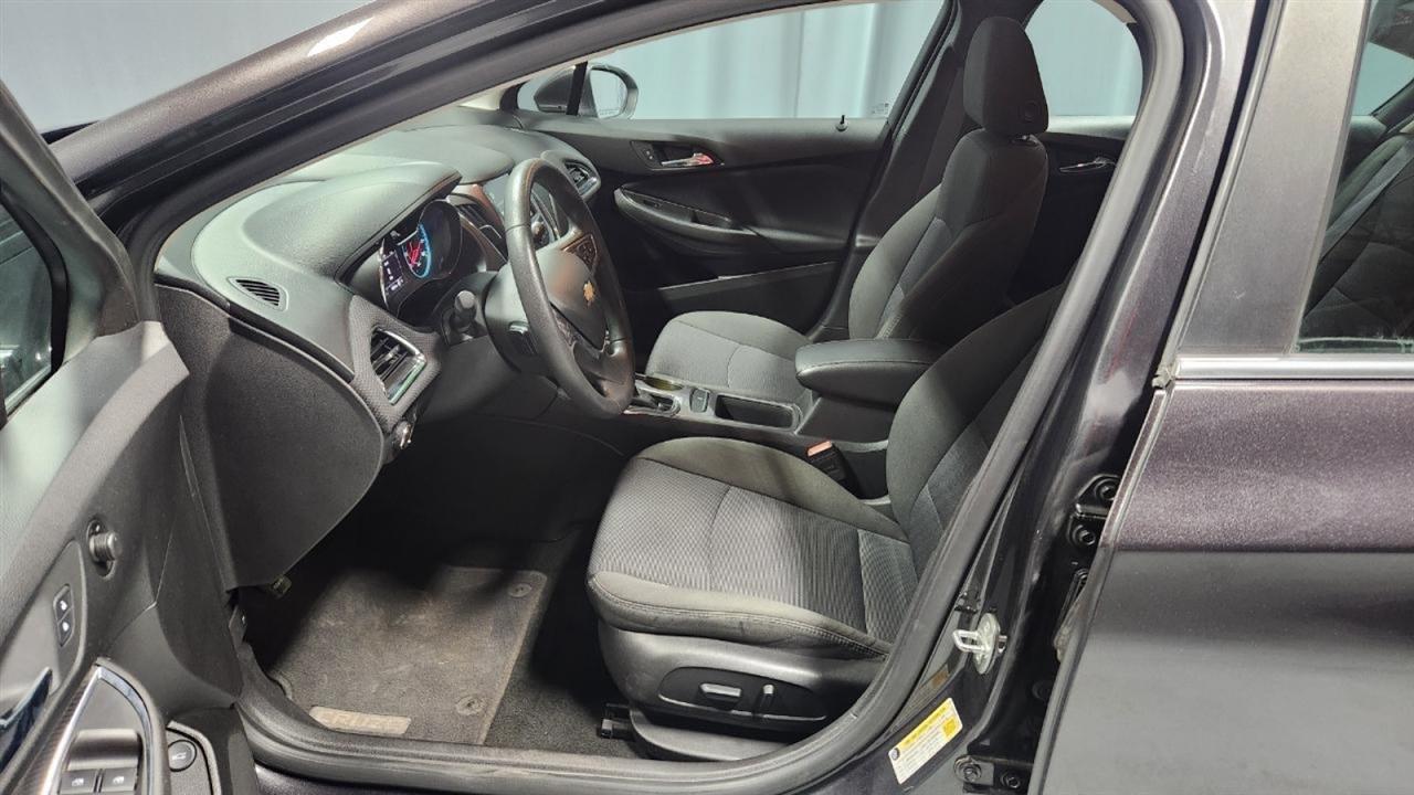 Chevrolet Cruze LT Auto 2017