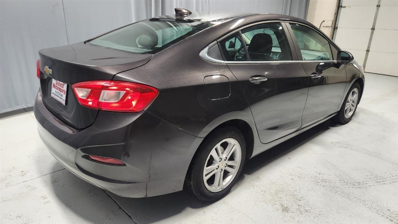 Chevrolet Cruze LT Auto 2017