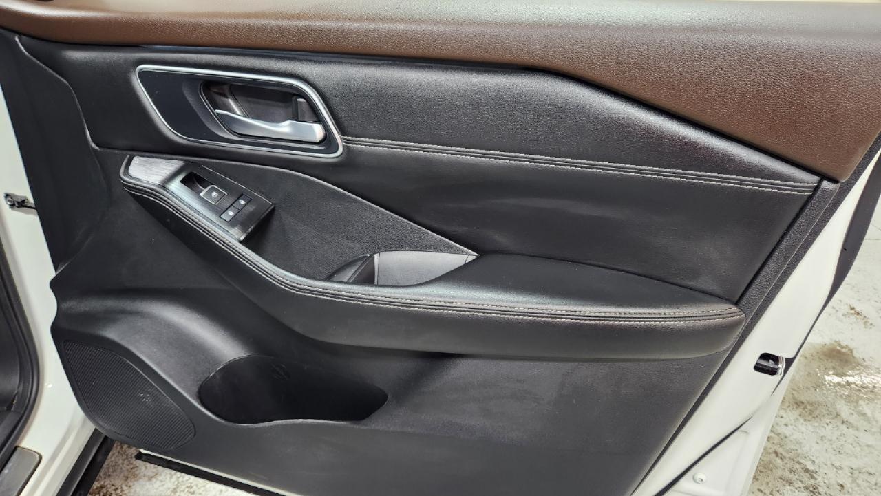 Nissan Rogue Platinum AWD 2023