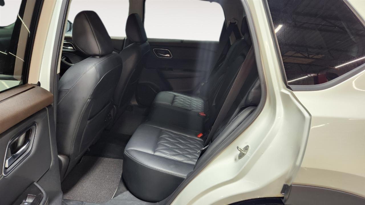 Nissan Rogue Platinum AWD 2023
