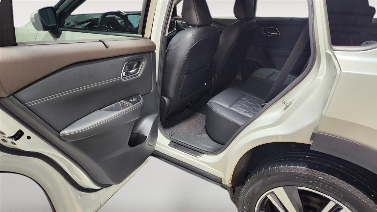 Nissan Rogue Platinum AWD 2023