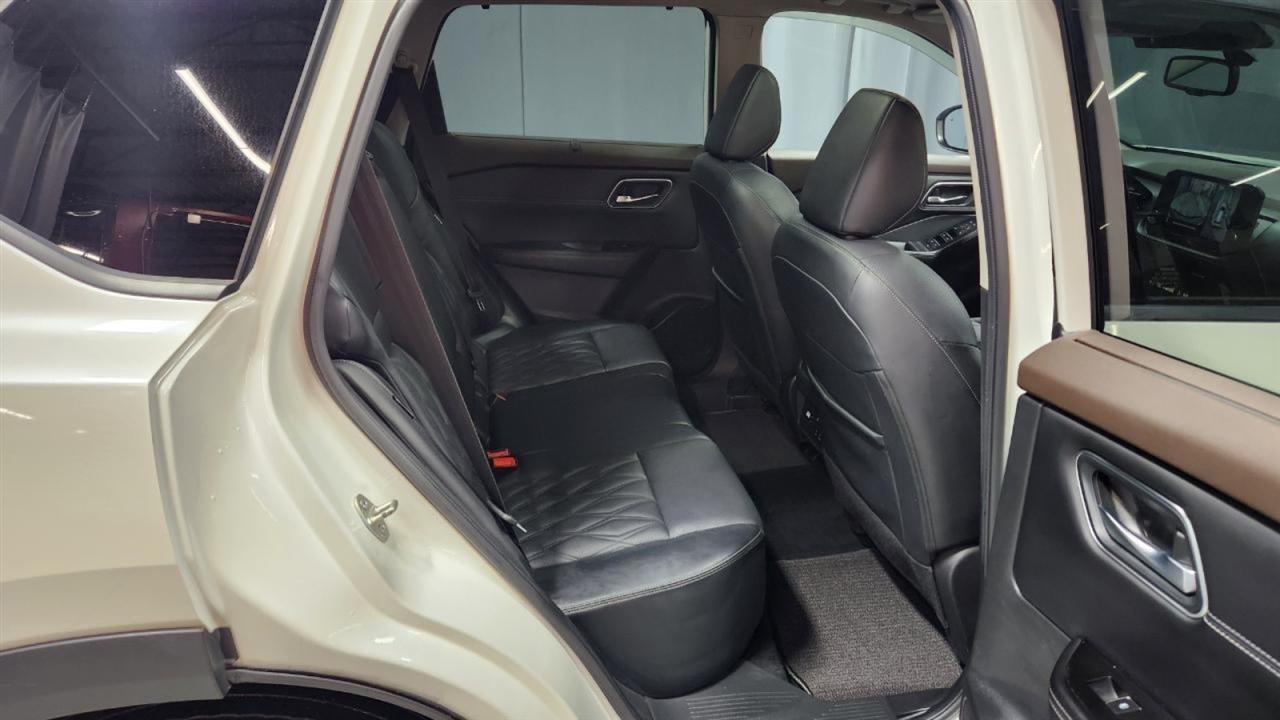 Nissan Rogue Platinum AWD 2023