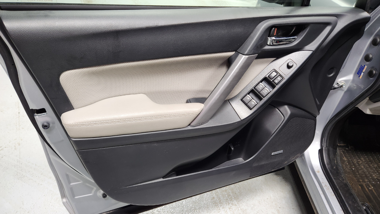 Subaru Forester 2.5i Touring 2018