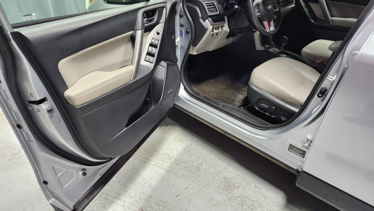 Subaru Forester 2.5i Touring 2018