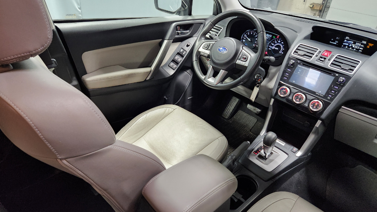Subaru Forester 2.5i Touring 2018