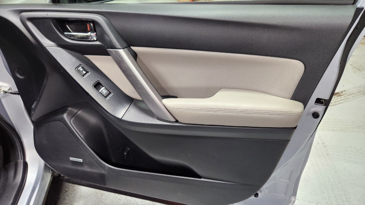 Subaru Forester 2.5i Touring 2018